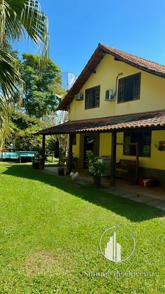 Comprar Casa em Araras, Petrópolis/RJ - Simone de Oliveira Imóveis