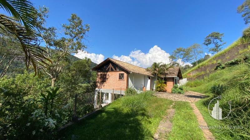 Alugar Casa em Itaipava, Petrópolis/RJ - Simone de Oliveira Imóveis