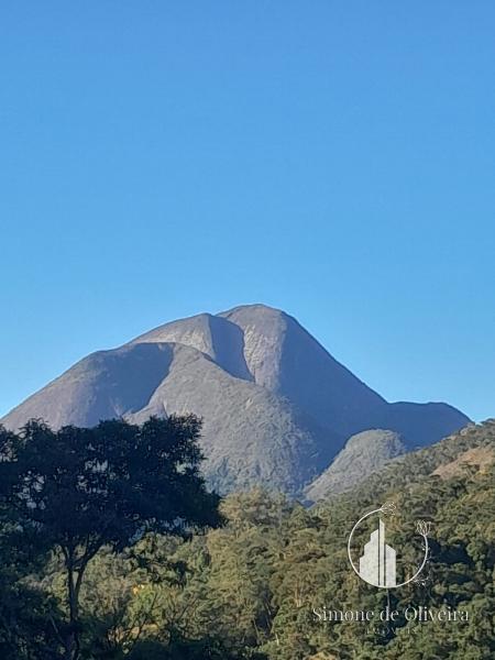 Comprar Casa em Itaipava, Petrópolis/RJ - Simone de Oliveira Imóveis