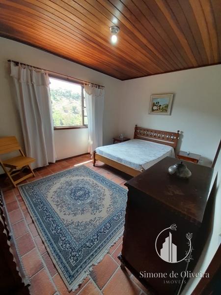Comprar Casa em Itaipava, Petrópolis/RJ - Simone de Oliveira Imóveis