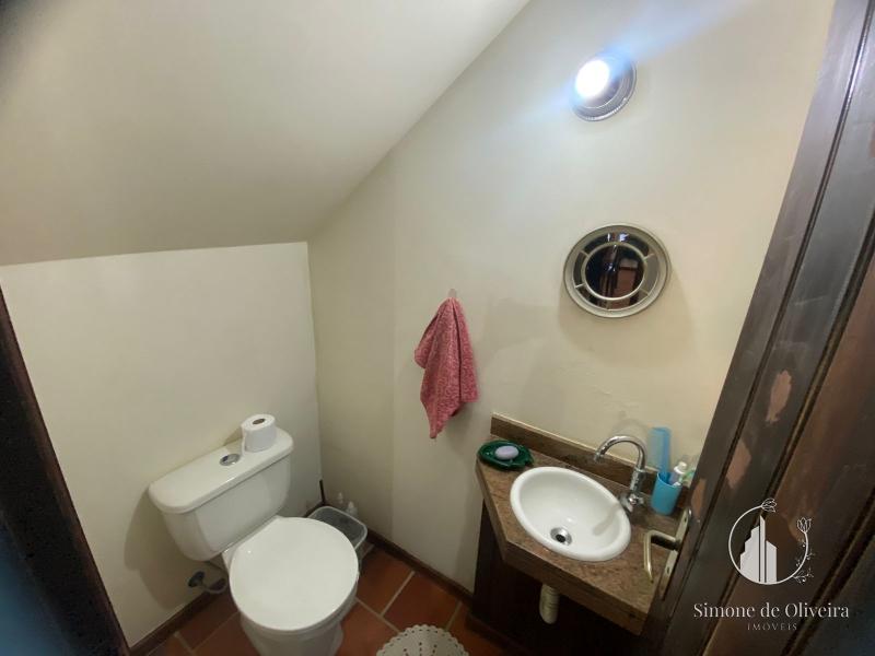 Comprar Casa em Itaipava, Petrópolis/RJ - Simone de Oliveira Imóveis