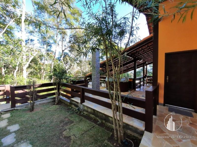 Comprar Casa em Itaipava, Petrópolis/RJ - Simone de Oliveira Imóveis