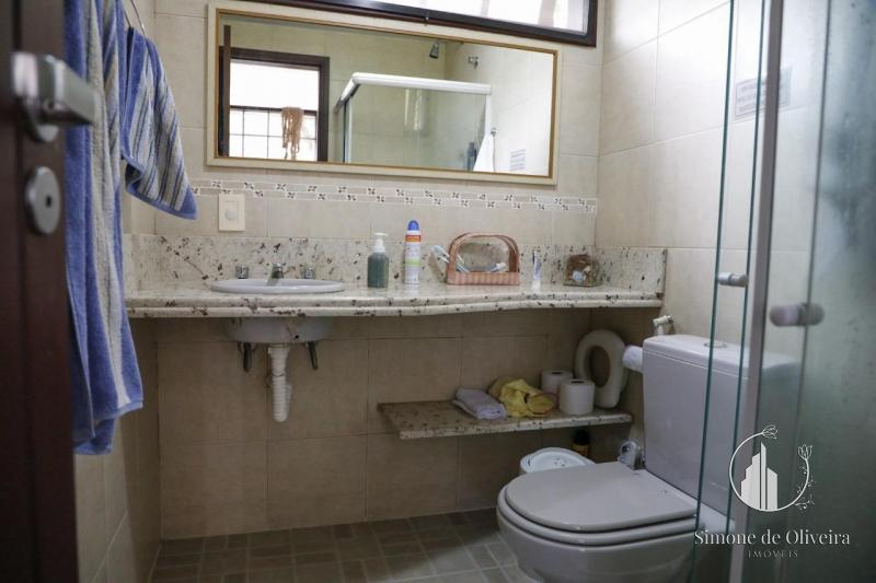Comprar Casa em Itaipava, Petrópolis/RJ - Simone de Oliveira Imóveis