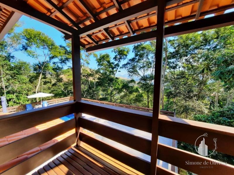 Comprar Casa em Itaipava, Petrópolis/RJ - Simone de Oliveira Imóveis
