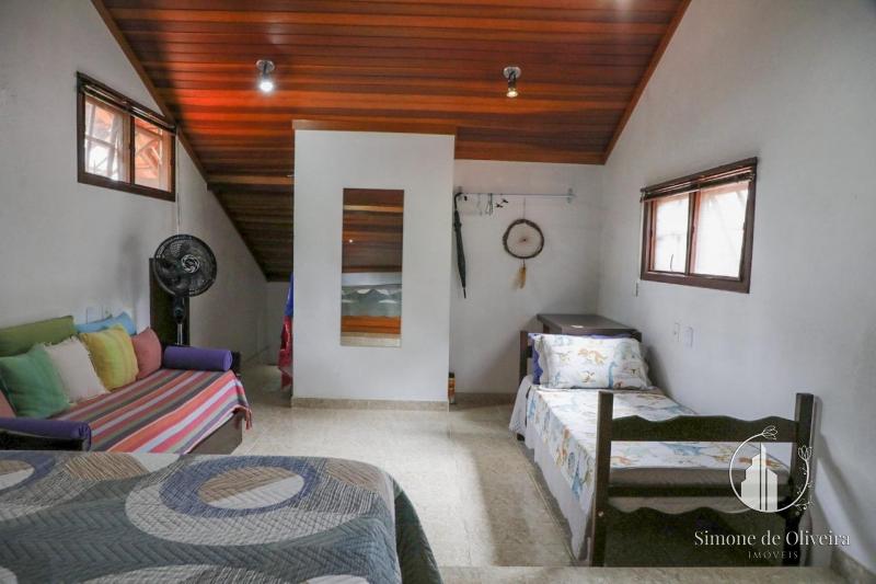 Comprar Casa em Itaipava, Petrópolis/RJ - Simone de Oliveira Imóveis