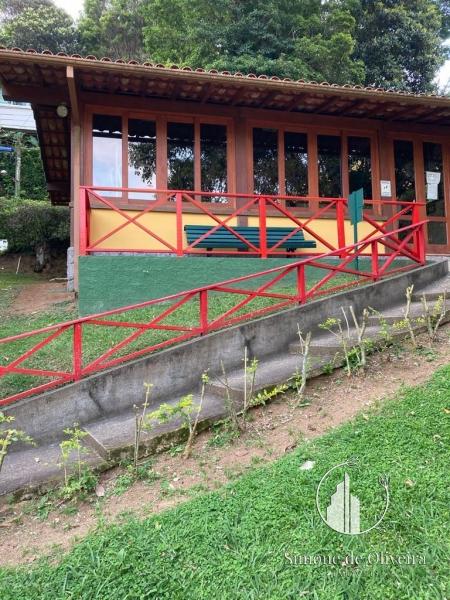 Comprar Casa em Itaipava, Petrópolis/RJ - Simone de Oliveira Imóveis