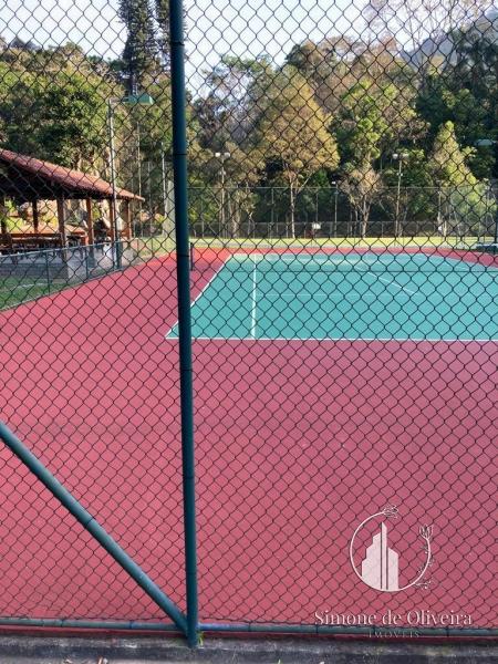 Comprar Casa em Itaipava, Petrópolis/RJ - Simone de Oliveira Imóveis