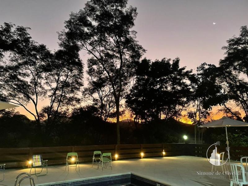 Comprar Casa em Itaipava, Petrópolis/RJ - Simone de Oliveira Imóveis