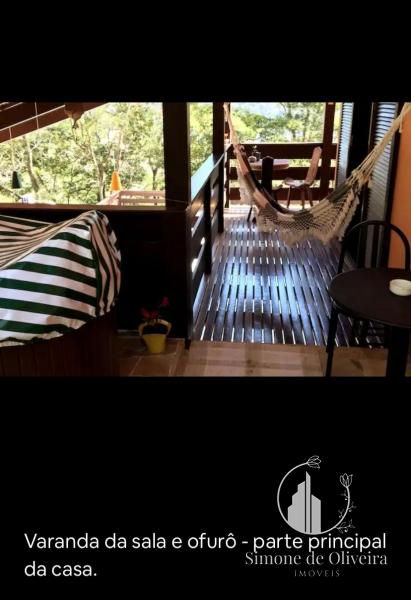 Comprar Casa em Itaipava, Petrópolis/RJ - Simone de Oliveira Imóveis