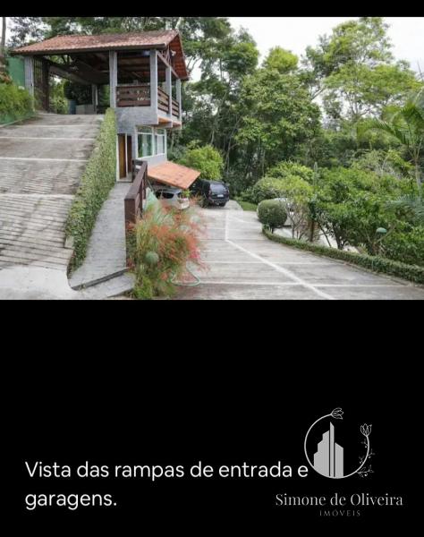 Comprar Casa em Itaipava, Petrópolis/RJ - Simone de Oliveira Imóveis