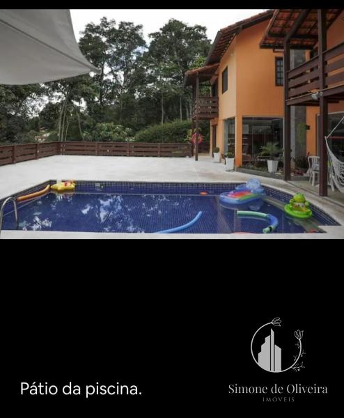 Comprar Casa em Itaipava, Petrópolis/RJ - Simone de Oliveira Imóveis