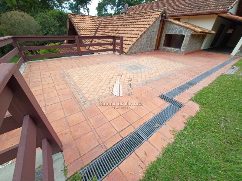 Comprar Casa em Itaipava, Petrópolis/RJ - Simone de Oliveira Imóveis