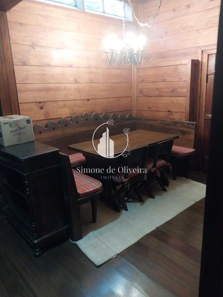 Comprar Casa em Itaipava, Petrópolis/RJ - Simone de Oliveira Imóveis