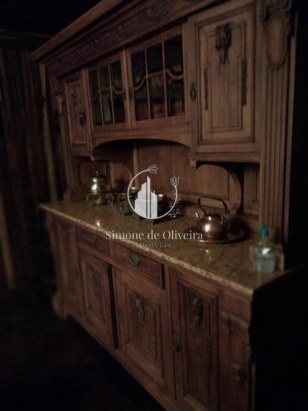 Comprar Casa em Itaipava, Petrópolis/RJ - Simone de Oliveira Imóveis