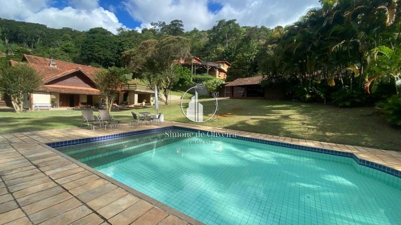 Comprar Casa em Itaipava, Petrópolis/RJ - Simone de Oliveira Imóveis
