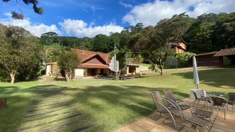 Comprar Casa em Itaipava, Petrópolis/RJ - Simone de Oliveira Imóveis
