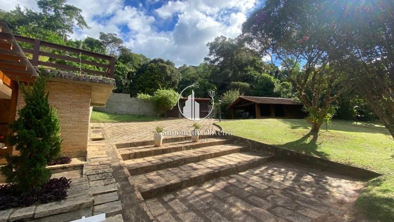 Comprar Casa em Itaipava, Petrópolis/RJ - Simone de Oliveira Imóveis