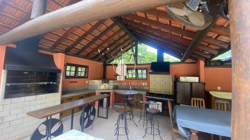 Comprar Casa em Itaipava, Petrópolis/RJ - Simone de Oliveira Imóveis