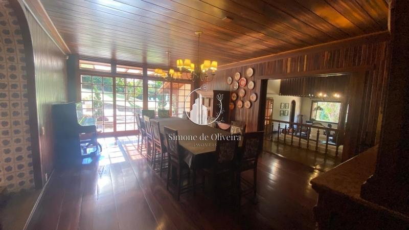 Comprar Casa em Itaipava, Petrópolis/RJ - Simone de Oliveira Imóveis