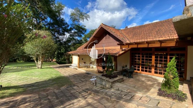 Comprar Casa em Itaipava, Petrópolis/RJ - Simone de Oliveira Imóveis