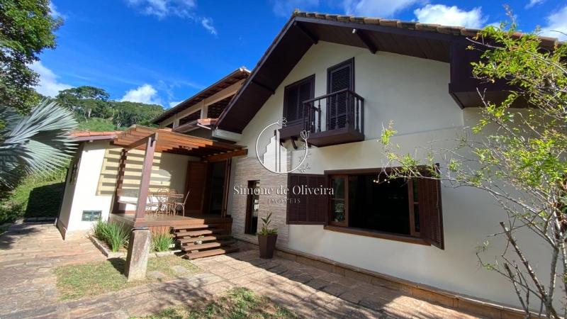 Comprar Casa em Itaipava, Petrópolis/RJ - Simone de Oliveira Imóveis