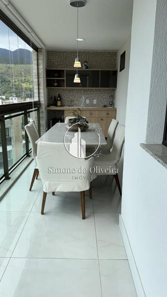 Comprar Cobertura em Itaipava, Petrópolis/RJ - Simone de Oliveira Imóveis