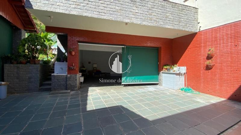 Comprar Casa em Itaipava, Petrópolis/RJ - Simone de Oliveira Imóveis