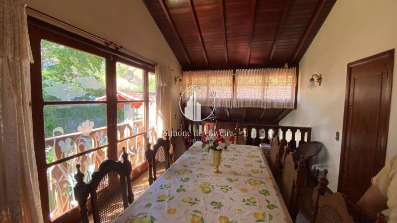 Comprar Casa em Itaipava, Petrópolis/RJ - Simone de Oliveira Imóveis