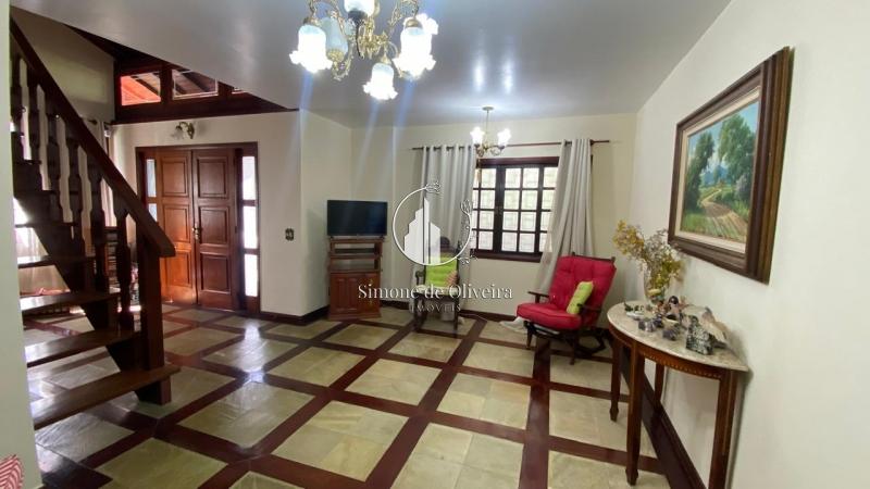 Comprar Casa em Itaipava, Petrópolis/RJ - Simone de Oliveira Imóveis