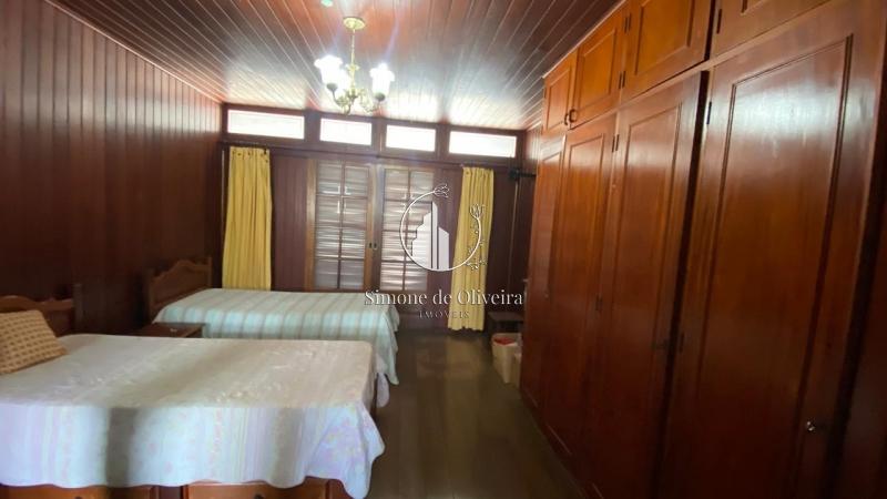 Comprar Casa em Itaipava, Petrópolis/RJ - Simone de Oliveira Imóveis