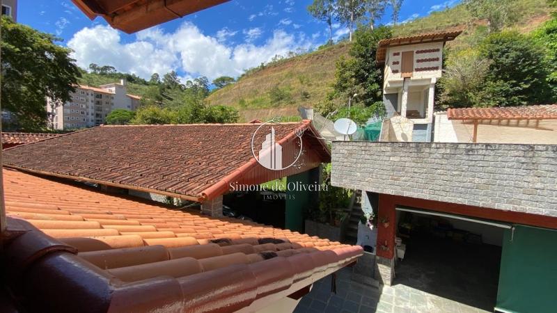 Comprar Casa em Itaipava, Petrópolis/RJ - Simone de Oliveira Imóveis