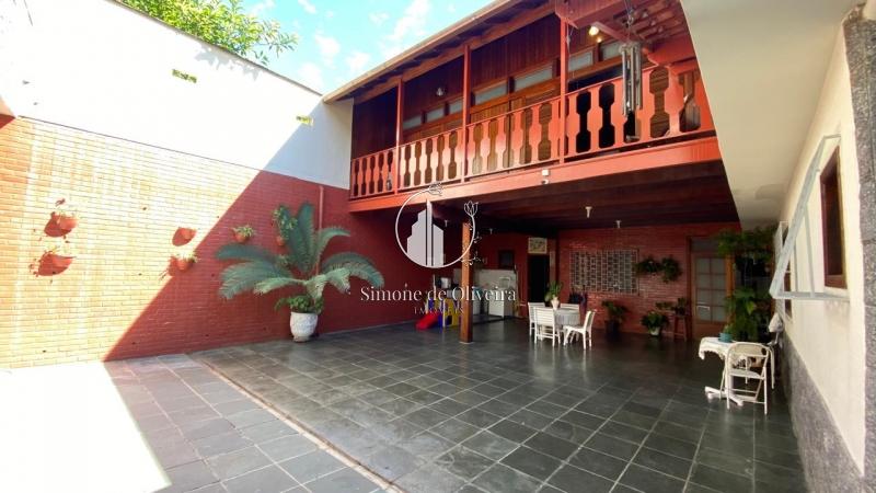Comprar Casa em Itaipava, Petrópolis/RJ - Simone de Oliveira Imóveis