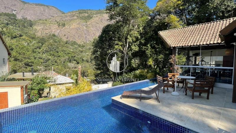 Casa em Fazenda Inglesa  - Petrópolis/RJ  - 2 Quartos