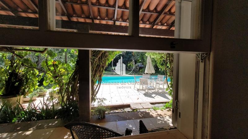 Comprar Casa em Itaipava, Petrópolis/RJ - Simone de Oliveira Imóveis