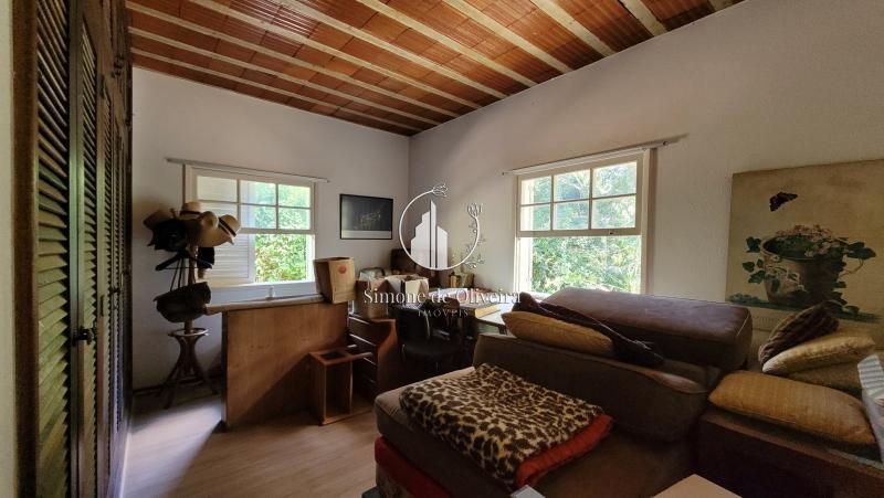 Comprar Casa em Itaipava, Petrópolis/RJ - Simone de Oliveira Imóveis