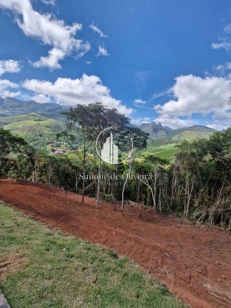 Comprar Terreno Residencial em Cuiabá, Petrópolis/RJ - Simone de Oliveira Imóveis