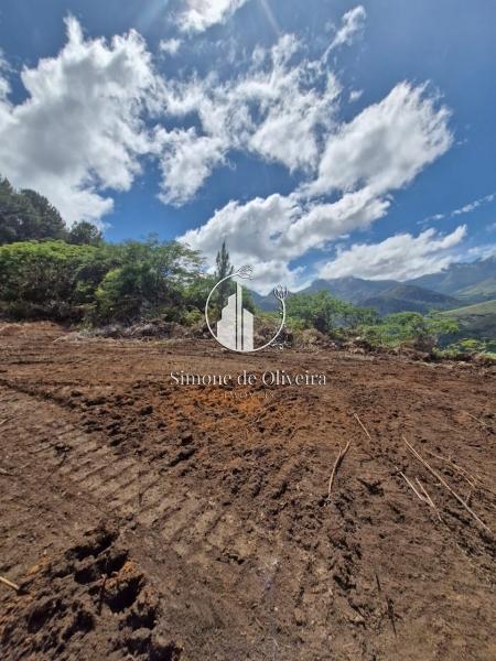 Comprar Terreno Residencial em Cuiabá, Petrópolis/RJ - Simone de Oliveira Imóveis