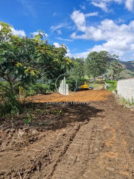 Comprar Terreno Residencial em Cuiabá, Petrópolis/RJ - Simone de Oliveira Imóveis