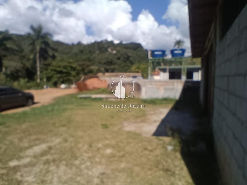 Alugar Galpão em Itaipava, Petrópolis/RJ - Simone de Oliveira Imóveis