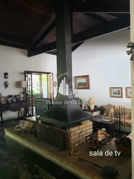 Comprar Casa em Itaipava, Petrópolis/RJ - Simone de Oliveira Imóveis
