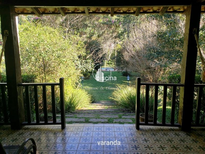 Comprar Casa em Itaipava, Petrópolis/RJ - Simone de Oliveira Imóveis