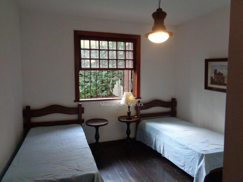 Comprar Casa em Itaipava, Petrópolis/RJ - Simone de Oliveira Imóveis