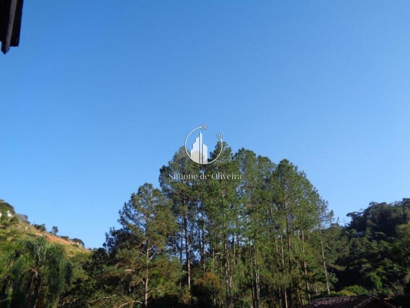 Comprar Casa em Itaipava, Petrópolis/RJ - Simone de Oliveira Imóveis
