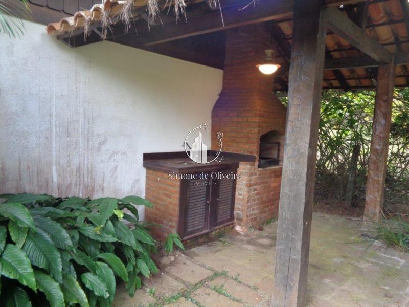 Comprar Casa em Itaipava, Petrópolis/RJ - Simone de Oliveira Imóveis