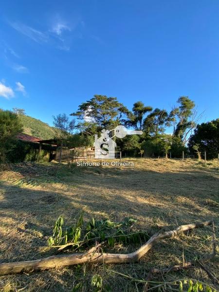 Comprar Casa em Itaipava, Petrópolis/RJ - Simone de Oliveira Imóveis