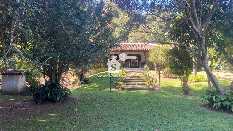 Comprar Casa em Itaipava, Petrópolis/RJ - Simone de Oliveira Imóveis