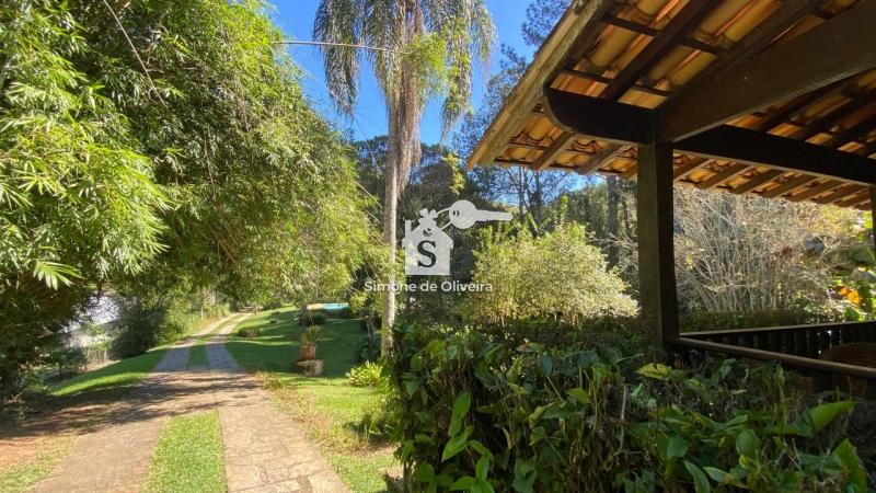 Comprar Casa em Itaipava, Petrópolis/RJ - Simone de Oliveira Imóveis