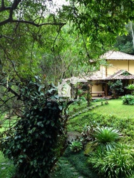 Comprar Fazenda / Sítio em Itaipava, Petrópolis/RJ - Simone de Oliveira Imóveis