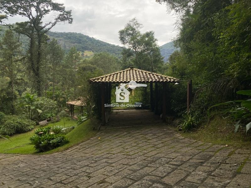 Comprar Fazenda / Sítio em Itaipava, Petrópolis/RJ - Simone de Oliveira Imóveis