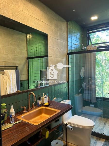 Comprar Casa em Itaipava, Petrópolis/RJ - Simone de Oliveira Imóveis